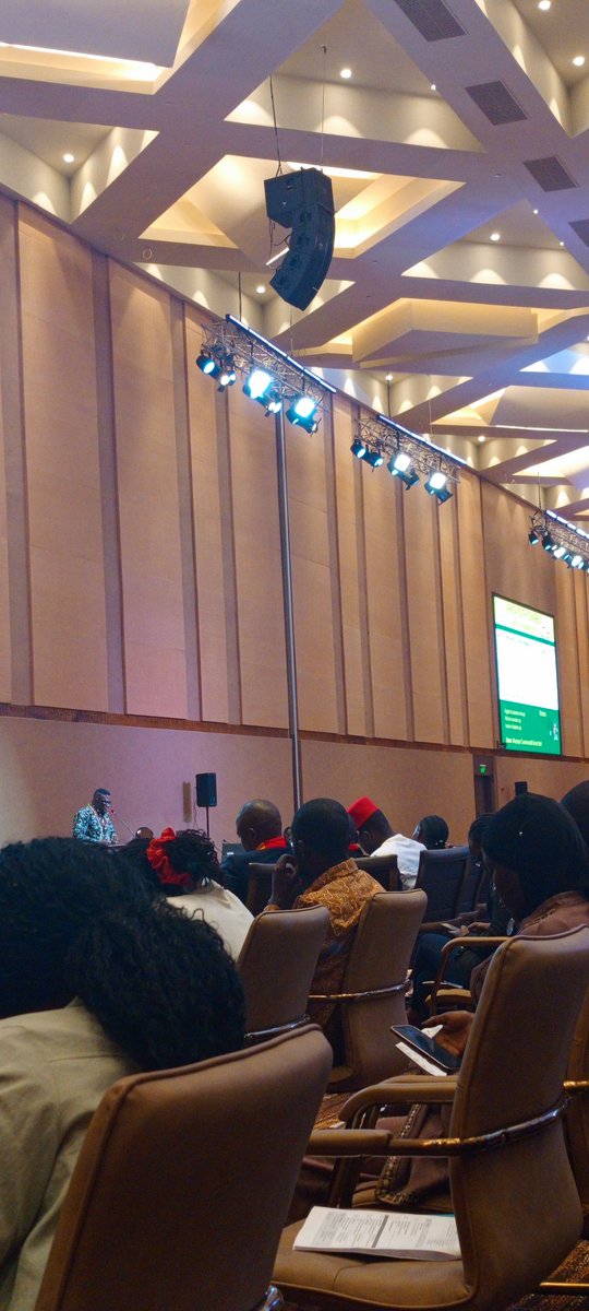 Walter Osigai EII tweet media