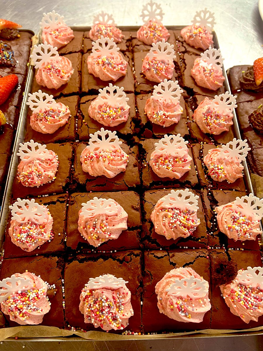 tracy simpson tweet media