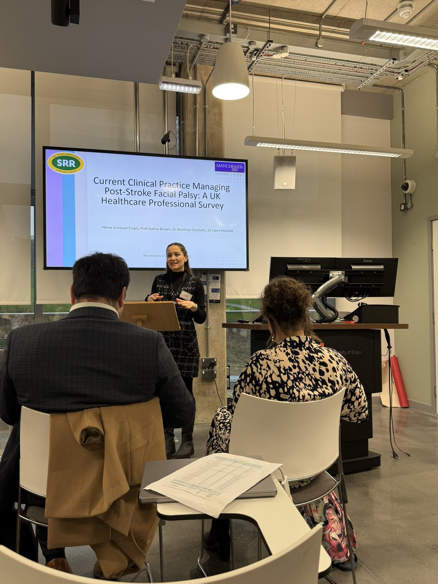 Facialpalsyuom's tweet photo. ⭐️Honored to present our studies at the SRR Winter Conference ⭐️
A big thank you to @Prof_A_Bateman and the organising team for such a well-executed event. @rehabresearchuk https://t.co/q6UoZpbtaA