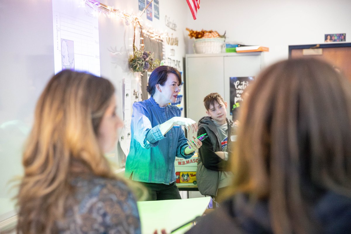 SweetHomeCSD's tweet photo. In partnership with @buffalostate, this year SH joined the Buffalo Math Collaborative, a NYS Master Teacher Development program led by @KaraLouiseImm, providing innovative experiences for teachers & students. Learn more: https://t.co/xFfe33c240
#WeAreSweetHome #SPGoal1 #SPGoal2 https://t.co/6MeoC2EEi5