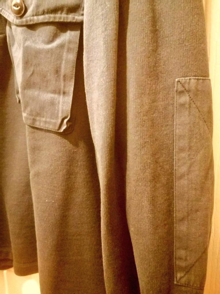 MMcadidas's tweet image. Albam tactical sweatshirt.
Garment dyed navy.
Quarter zip neck with leather zip pull.
Reinforced elbows,elasticated cuffs 
Vgc.
24/25 ptp.
Rts welcome and thanks 
£35 including boxing and 48 tracked postage.
#albam #casualwear #forsale