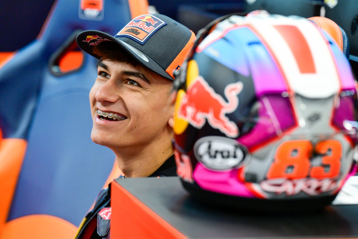 RedBull_KTM_Ajo's tweet image. #BestOf2024 🏁 Chapter 10 🇲🇾🇪🇸

Cele said goodbye with another great victory in Sepang, while in Barcelona the family grew with the debut of Carpe! 🔝

| #MalaysianGP | #SolidarityGP | #ThowbackThursday | #GivesYouWings | #ReadyToRace | @motogp | #AjoMotorsport | #AjoFamily |