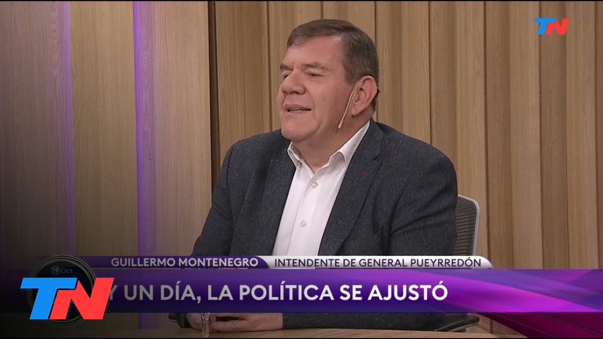 mguglielmottiok's tweet photo. El presupuesto de Montenegro es una vergüenza:
➖ Reduce la matriculación en las escuelas municipales. 
➖ Reduce las consultas médicas. 
➖ Reduce todos los programas de ayuda social y sigue sin mandar alimentos a los comedores.
➖ Reduce al mínimo todo aquello que mejora la... https://t.co/LMNdZnXo7x