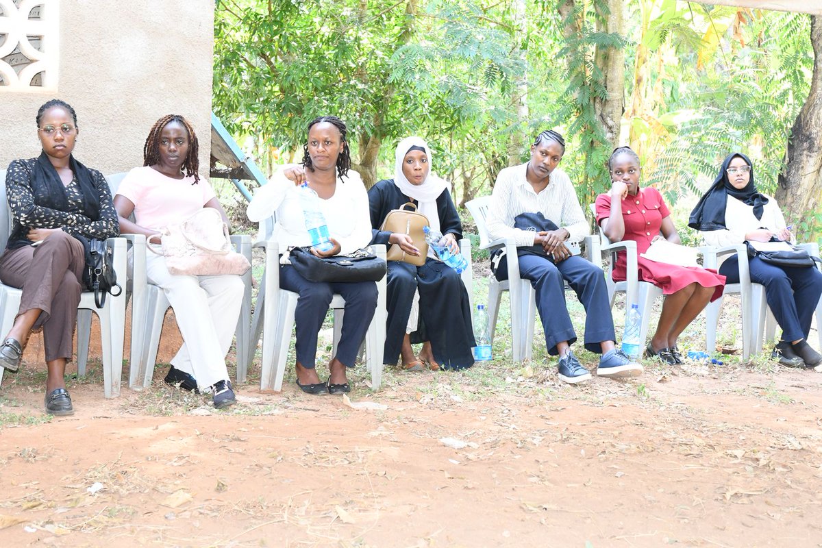 samotiso's tweet photo. Delighted to be part of the IDeAL program at KEMRI-Wellcome Trust,Kilifi.
#IDeAL2
#AfricanResearchLeaders https://t.co/OHvxXNK6YQ