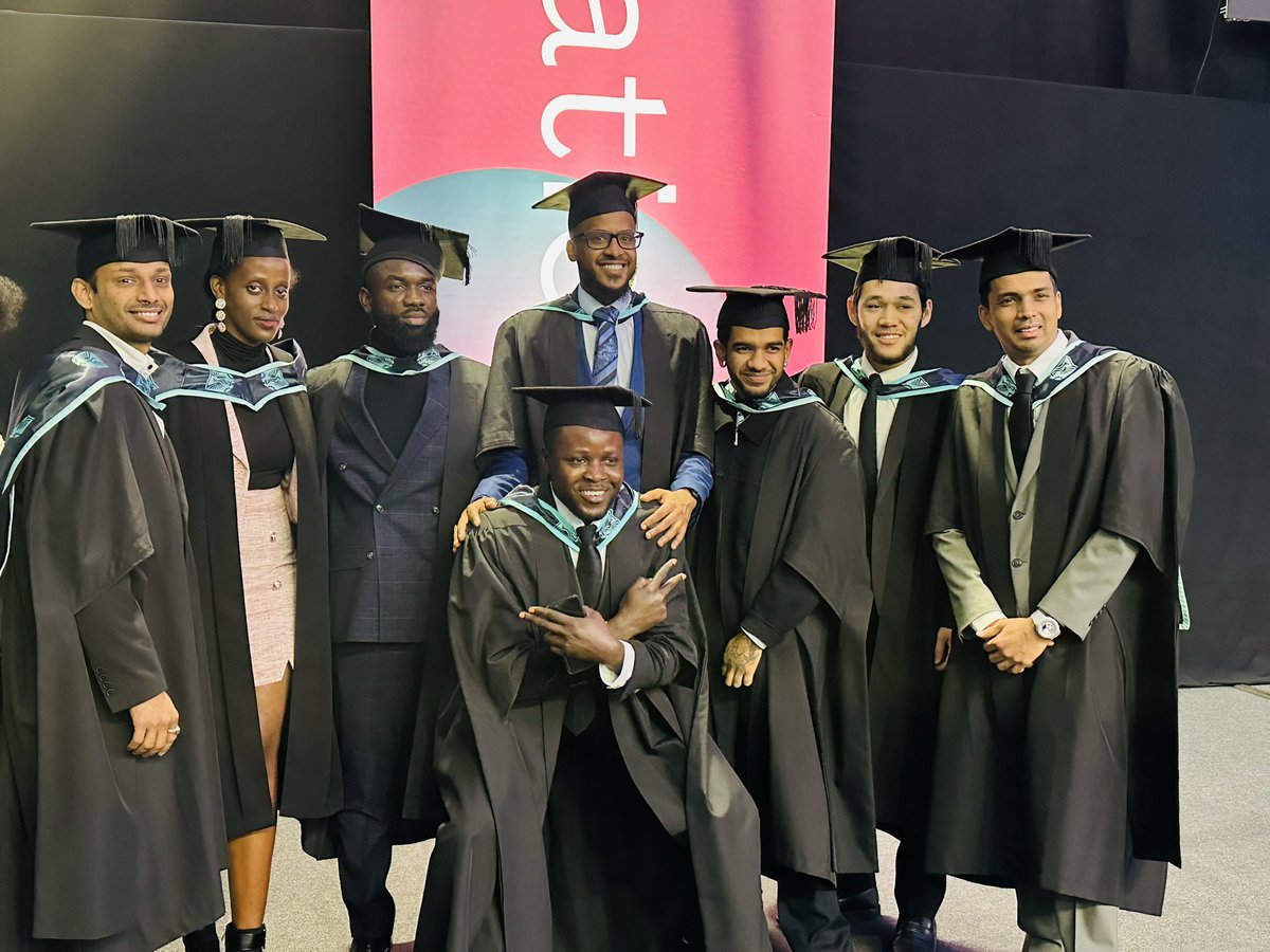 SBL_UEL's tweet photo. Hats off to our UG graduates, you did it!
Congratulations to you all, we can’t wait to see what you achieve next 🎓👏🏻👏🏼👏🏽👏🏾👏🏿
#RDSBLUG #UELGrad https://t.co/aCSdGK4Fwl
