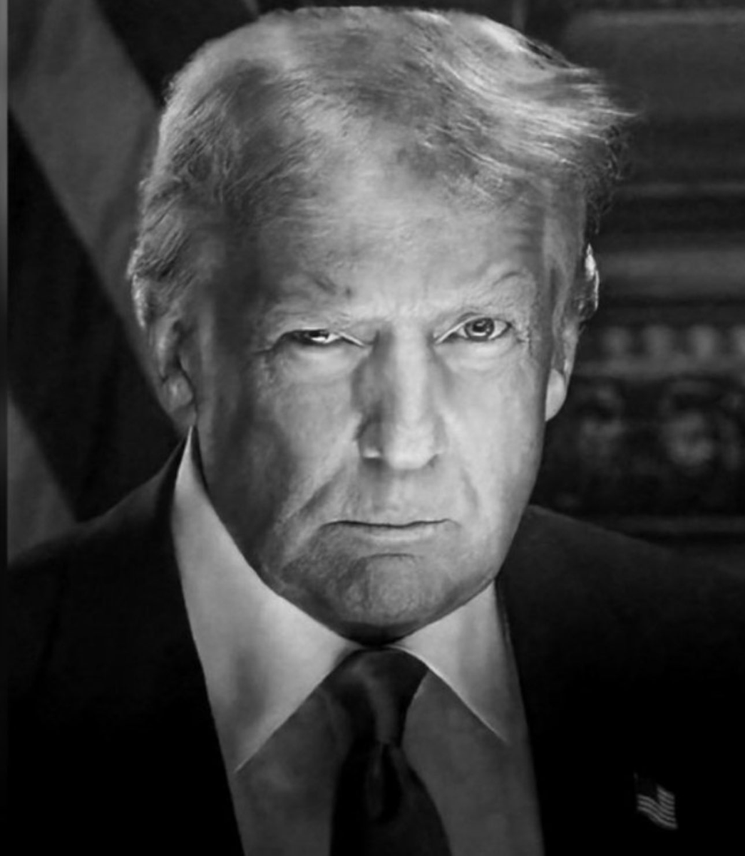 realsantig's tweet photo. El TERROR de los progres regresa a la casa blanca. https://t.co/UtudjhS0N3