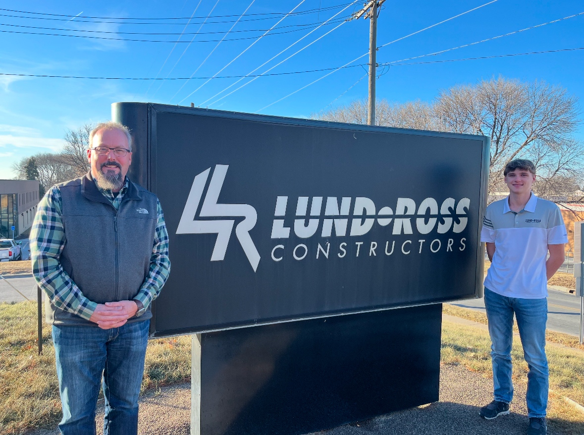 Lund Ross Constructors tweet media