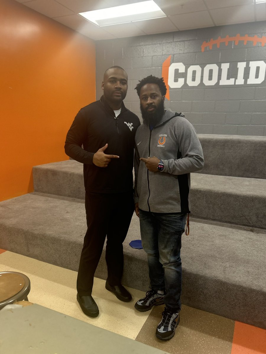 We appreciate Coach Rod West of West Virginia University for stopping by to see what we are building at Coolidge!  <a href="/WVUfootball/">West Virginia Football</a>  #championshipon6 #5thstreet #houseofchampions  🐎 <a href="/CoachRodWest/">Rod West</a> <a href="/CoachKw5w/">Kevin Nesbitt Jr</a>