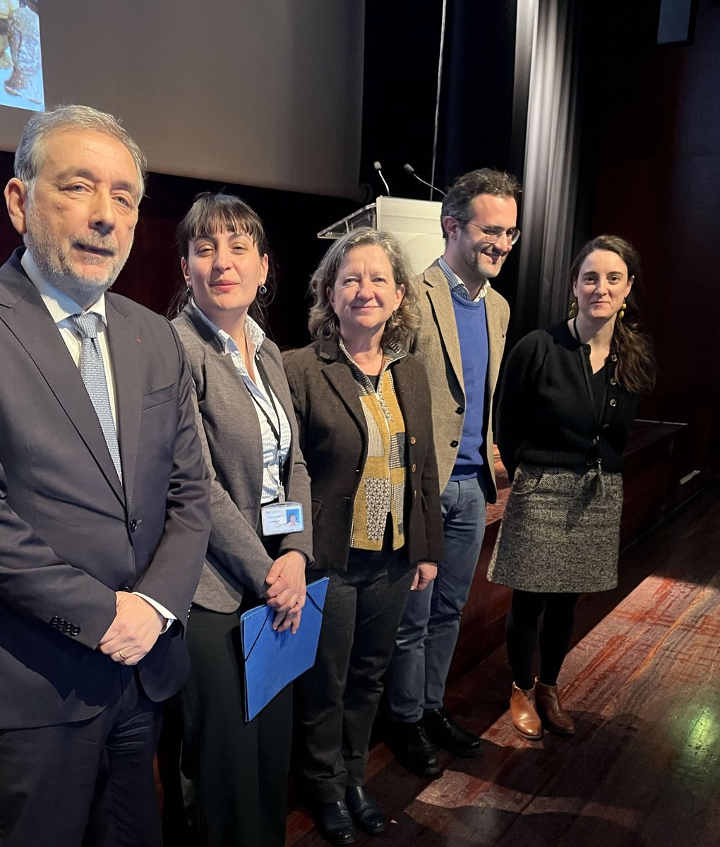 GillesPecout's tweet photo. L'Ecole de Rome (EfR) au coeur d'une diplomatie méditerranéenne des savoirs
Ouverture du cycle d'Archéologie et d'histoire de la Bibliothèque nationale (PHS) autour de l'EfR dont on commémore les 150 ans.Merci à sa directrice,Brigitte Marin et à Christian Mazet du British Museum. https://t.co/Dbj0AX7kky