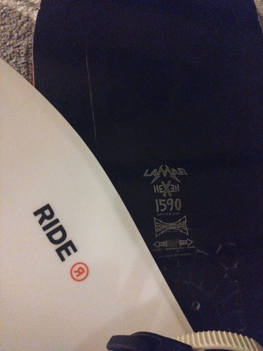 JPMieta's tweet photo. 20 years with @LamarSnowboards Lamar Hexen 1590 and it's still mean moth€#@%^¥^!! If you need something to trust, this is it!

The newcomer @ridesnowboards
Superpig / M seems to be on the same line 🤘🏼🤘🏼🤘🏼😎 https://t.co/QfphNnV7Bh