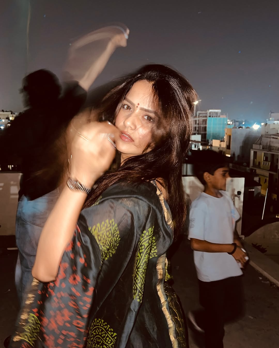 GhbZ44JWAAAeihc?format=jpg&name=large