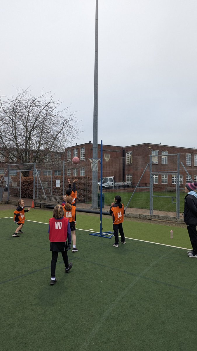 Team_BGS's tweet photo. A huge thank you to @KimboltonSport for the U9 #BGSNetball fixture this afternoon. Every student in #BGSYear4 took part in the fixture and they had an absolute blast π―ββοΈπβΉοΈββοΈ it was so lovely to see so many playing! https://t.co/gb4iPQfrf0