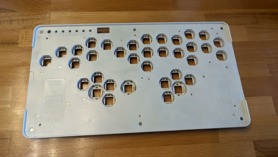 LimitLabsInc's tweet image. Hey there! We just posted the January update to the Kickstarter page with pictures of all the initial parts off the tooling. We are getting closer every day so thank you for sticking with us!