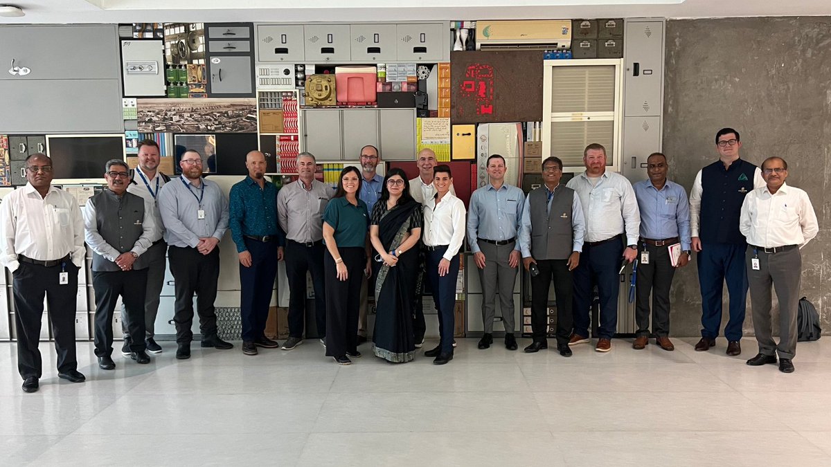 SorghumGrowers's tweet photo. Thank you to the U.S. Grains Council for welcoming sorghum representatives to the annual Joint Officer’s Mission in India! 🌾 

NSP, @USGrainsCouncil and @SorghumCheckoff leaders connected with industry leaders and discussed trade relations. https://t.co/PuYoEn8cis