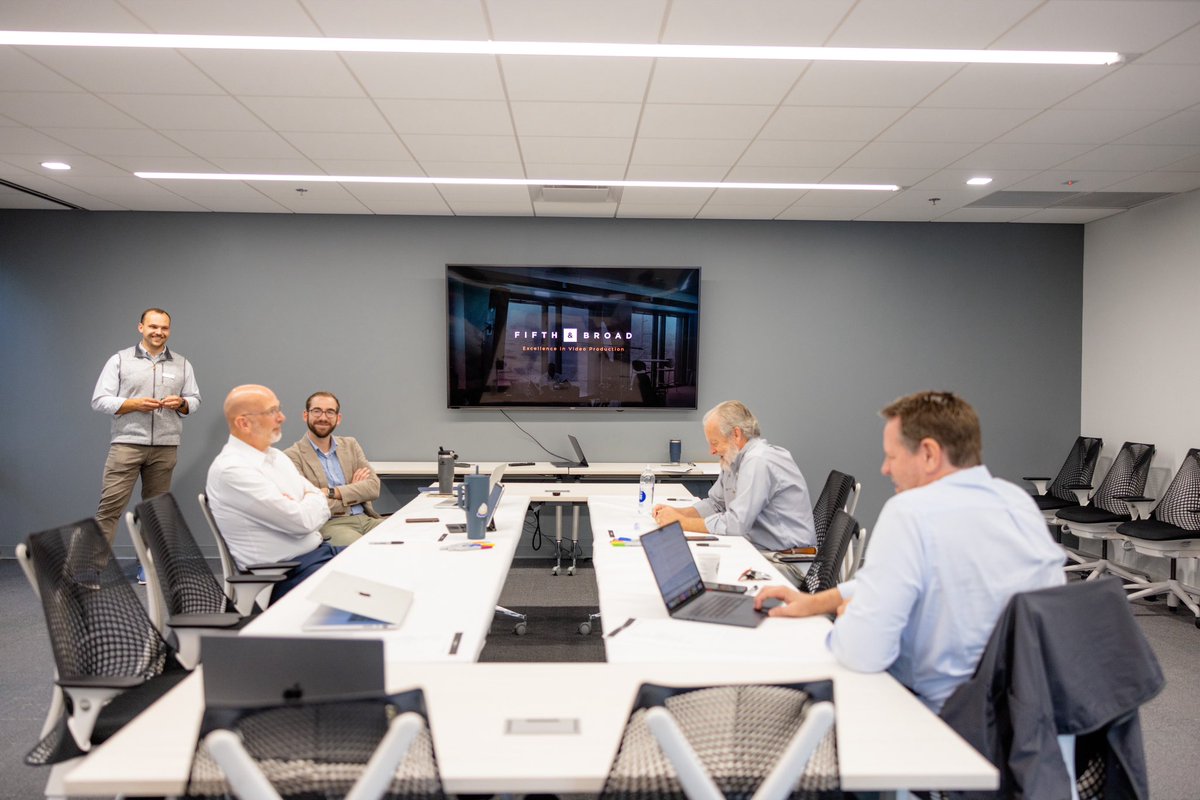 fifthandbroad's tweet photo. We start every Strategic Partnership by immersing ourselves in your brand. Through collaborative sessions, we uncover your story, challenges, and opportunities, ensuring we fully understand your vision and goals… cont.. https://t.co/Fi5ykXgKEL