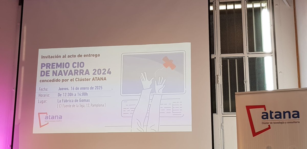 Sodenavarra's tweet photo. 🏆 GALARDONES | #SergioTaboada, de @CRuralNavarra, recibe el premio a CIO del año por @Atana_TIC
👉 #ATANA ha galardonado a Sergio Taboada Platas con el Premio CIO de Navarra, destacando su trayectoria profesional en gestión tecnológica, innovación y transformación digital.🌐 https://t.co/TXbsA4wY8v