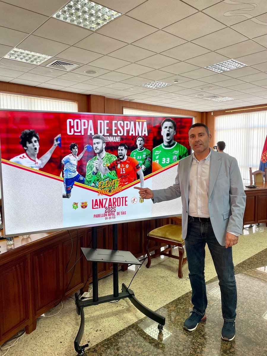 🤾‍♂️ ¡Gran noticia para los amantes del balonmano! Como presidente anuncio que la Copa del Rey de Balonmano se celebrará en nuestra isla, Lanzarote.
Prepárense para vivir la emoción y el espíritu deportivo en los días 8 y 9 de febrero.

@rfebalonmano