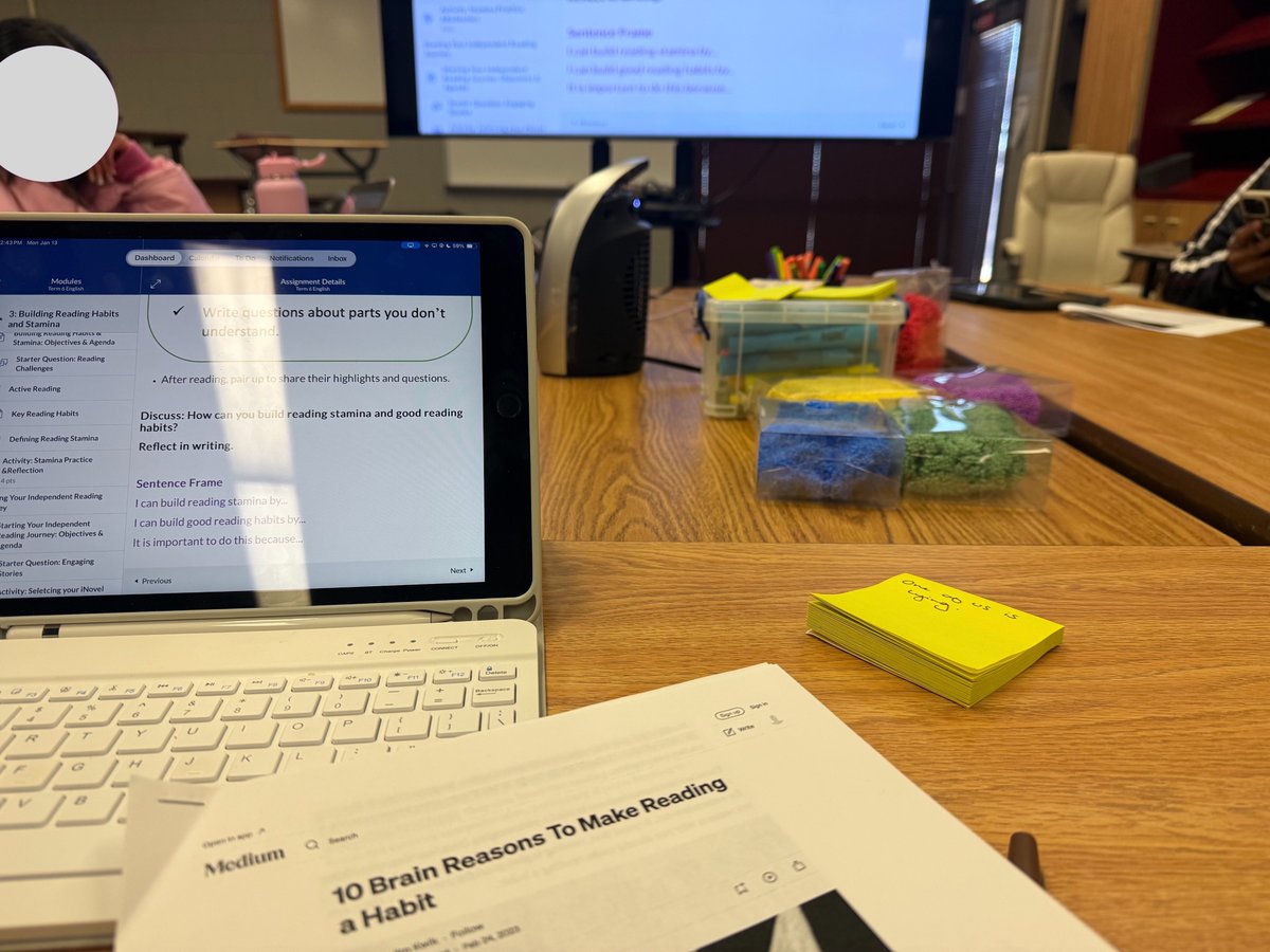 Ms_CStevens's tweet image. Used a Jigsaw Strategy to read the article "10 Brain Reasons to Make Reading a Habit" with my credit recovery class. Sparked great conversations about how only 15-30 minutes of reading a day can have important lifelong benefits! #TurntheTVoff