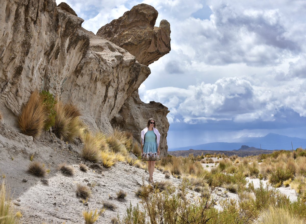 JaeRaePhoto's tweet photo. #Bolivia #futuroseguro del naturaleza de tierra tan preciosas! Let’s maintain a future of natural land of Bolivia as beautiful as it is today. The #adventuretime of rugged wilderness matched with epic earth roads that will keep you up until tarmac arrives. #genial #llama #tierra https://t.co/e4XQjnxddc