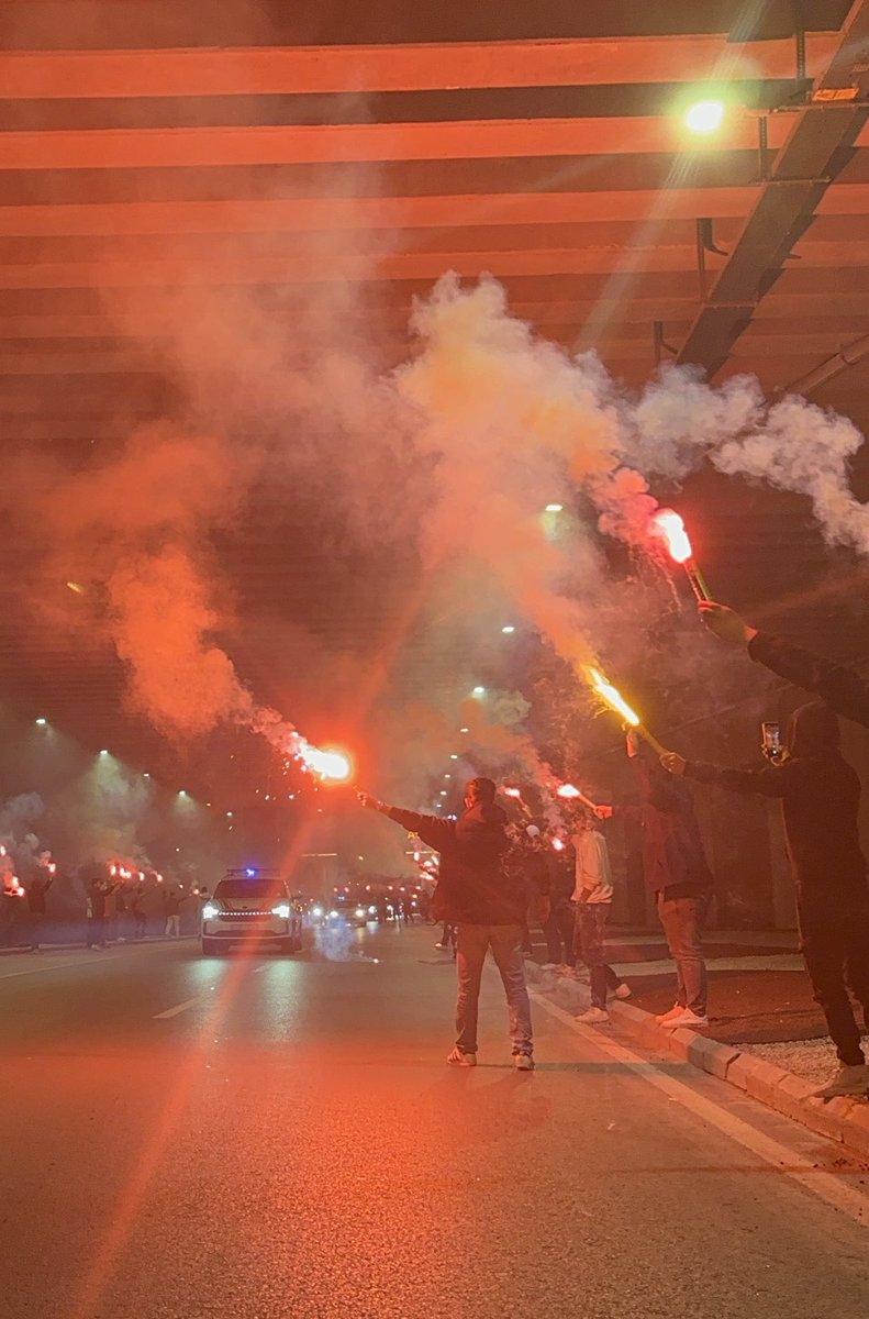 seninleyiz , her yerdeyiz <a href="/GalatasaraySK/">Galatasaray SK</a> 

📍Çukurova Havalimanı