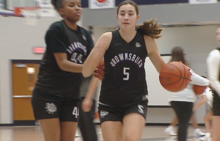 She's the leading 3-point shooter for #7 <a href="/bhsdogsghoops/">BHS Girls Basketball</a>. Junior <a href="/elle_mcculloch/">Elle McCulloch</a> is #TheZoneExtra athlete of the week. Meet her tonight on <a href="/WISHNews8/">WISH-TV News</a> at 6:30pm! <a href="/bhsdogs/">Brownsburg Athletics</a> <a href="/CoachSab/">Josh Sabol</a>