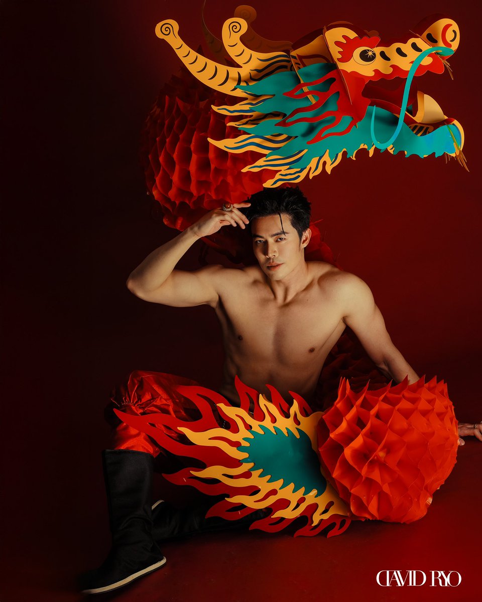 KnightPiyapong's tweet photo. Happy Chinese New Year 2025 🐲🐉🐉 https://t.co/zqshldX00w