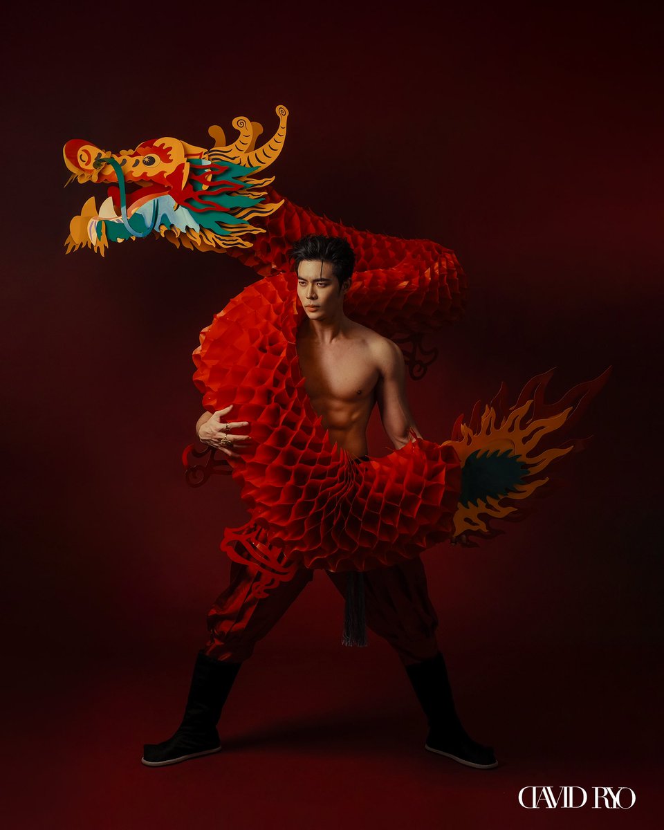 KnightPiyapong's tweet photo. Happy Chinese New Year 2025 🐲🐉🐉 https://t.co/zqshldX00w
