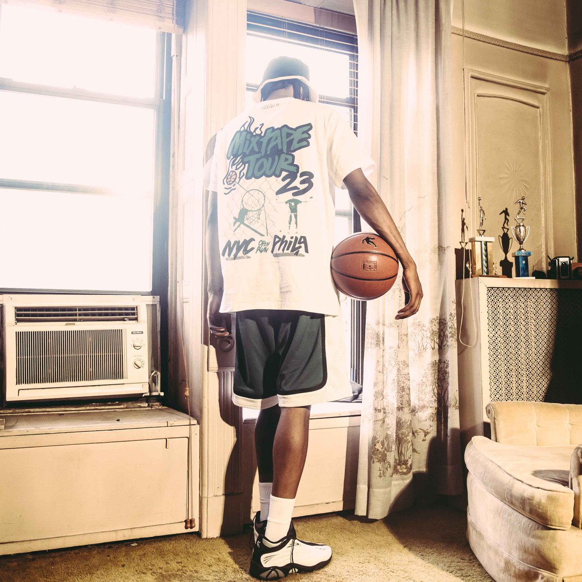 and1basketball's tweet photo. #MADGAME dropping soon 🏀☝️ https://t.co/SZ5GHb8apU