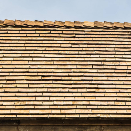 Price drop across our range of roofing timber shingles starting at just £94.99 ex VAT per pack. 

uk-timber.co.uk/344-roofing-sh…

#roofingshingles #shingles #timbermerchant #pricedrop #uktimber