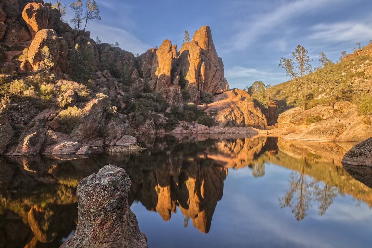 NatlParkPhoto's tweet photo. This week's challenge: Reflections in nature! Show us your best from any park! 

#ReflectionChallenge #nationalpark #photographer #nps #landscapephotography #nature #63nationalparks #bucketlist #photo #reflections #naturephotos https://t.co/OYUk9YWfD4