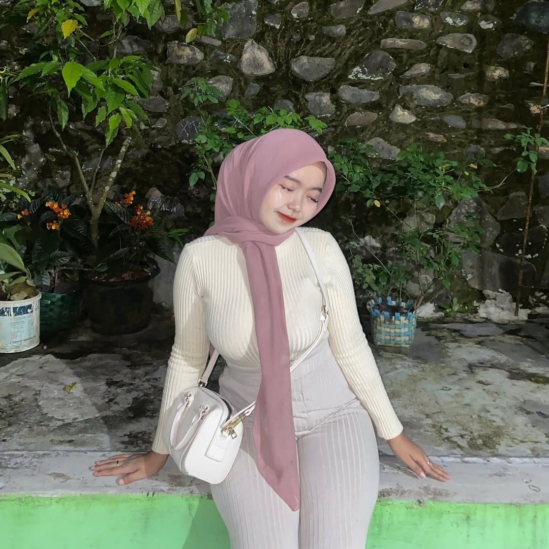 BanderCoco93514's tweet photo. Instagram: milawati121 https://t.co/W7E834CyPA