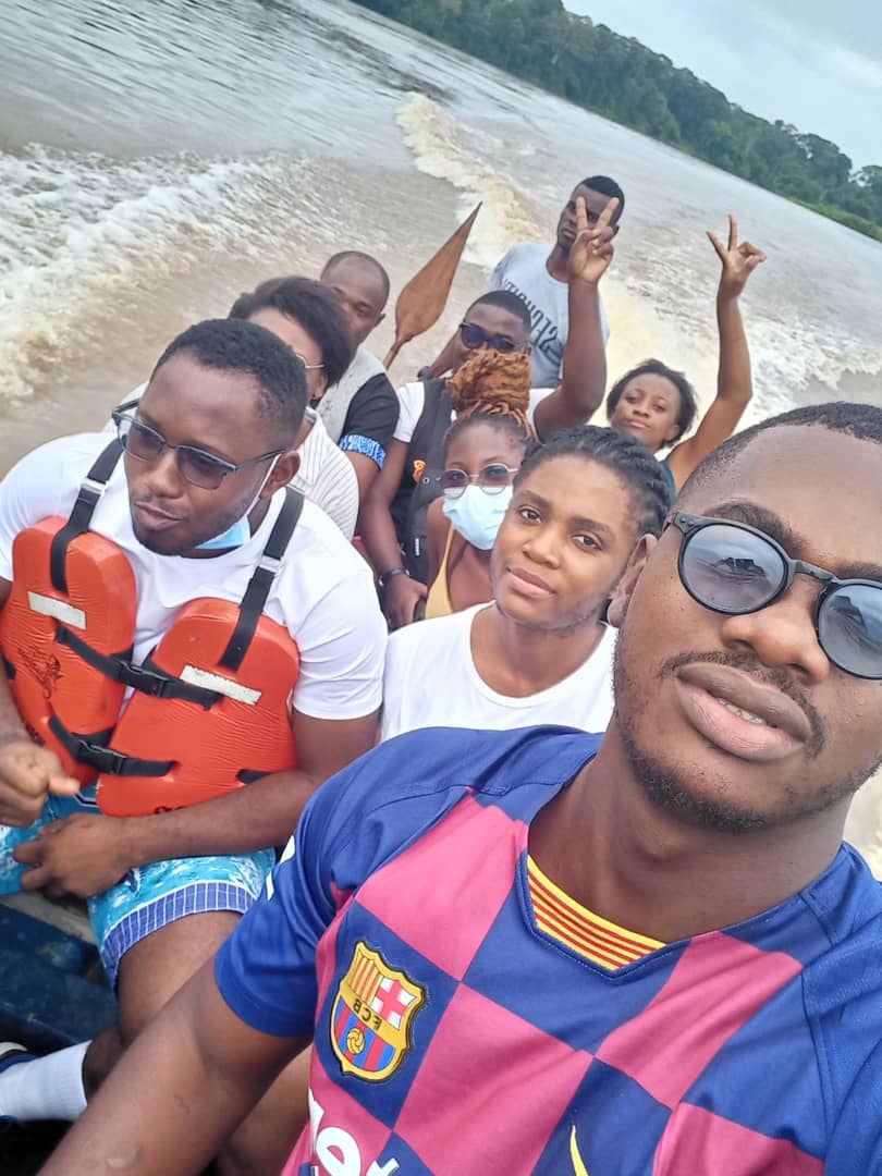 MUT À NGOSO 🌚🛶🇨🇲 tweet media