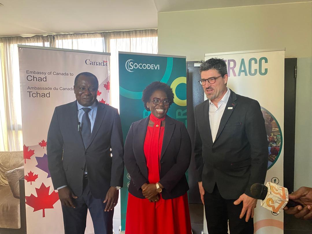 Canada au Tchad:Hier, S.E. Lorraine Anderson, le Ministre de l'industrialisation agricole 🇹🇩 et <a href="/SOCODEVI/">SOCODEVI</a> ont lancé le nouveau projet TRACC, financé par le #Canada pour renforcer les capacités des femmes dans l'agriculture résiliente au climat et assurer des moyens de subsistance