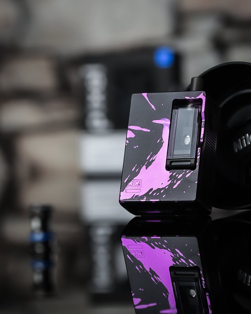 vaping_jack's tweet photo. The new purple plasma 

Pixal aio 

From vc 

Specs
Dimensions: 26mm x 47mm x 64.5mm (Accepts all Boro Tanks)
Material: CNC Aluminium Alloy + Stainless Steel
Display: 0.96” Colour OLED Screen - 10 Colour Changing Options
Wattage Range: 5W-60W
Battery Capacity: 3000mah https://t.co/85nu031dfL