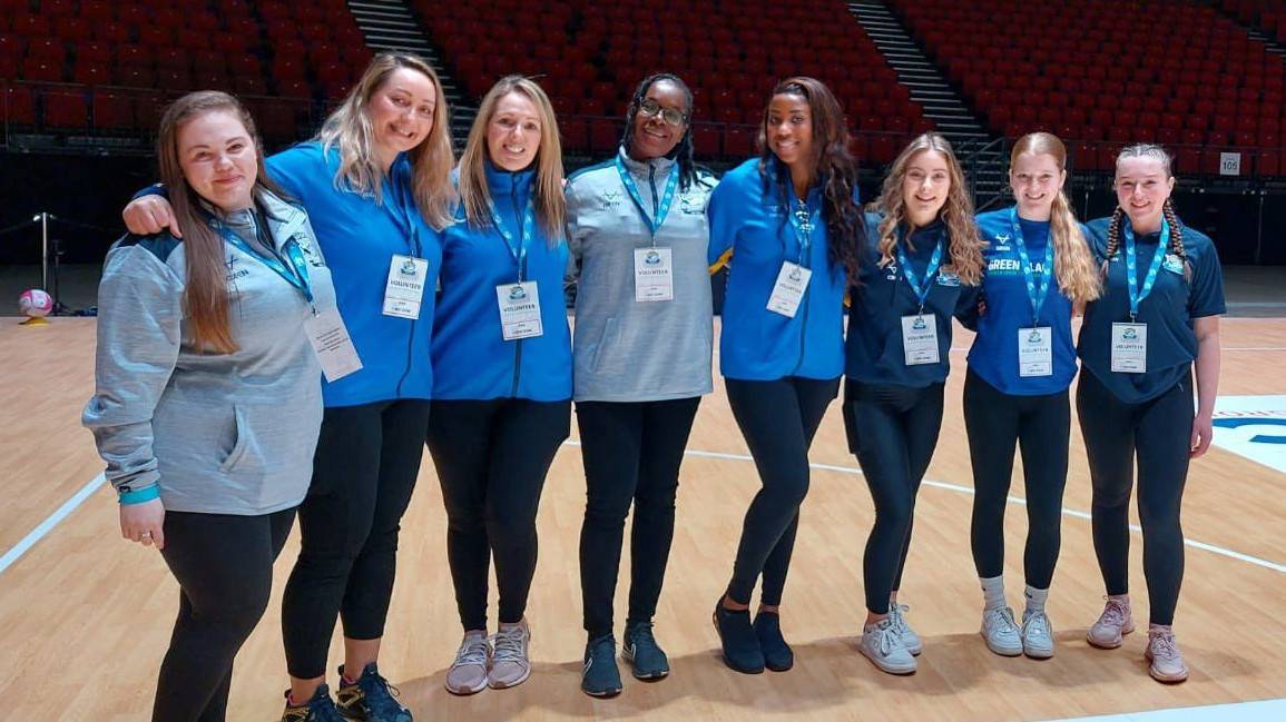 NIC Leeds Rhinos Netball tweet media