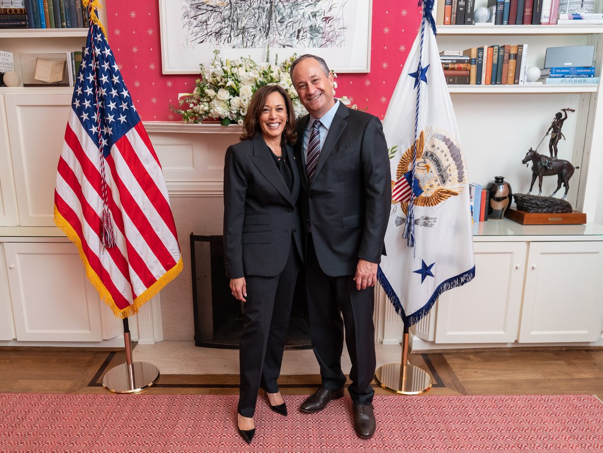SecondGent46's tweet image. From District Attorney of San Francisco to Attorney General of California, to United States Senator, and then Vice President of the United States, I’m incredibly proud of everything you’ve accomplished and all that lies ahead. Every day, I feel so lucky to be by your side. Love…