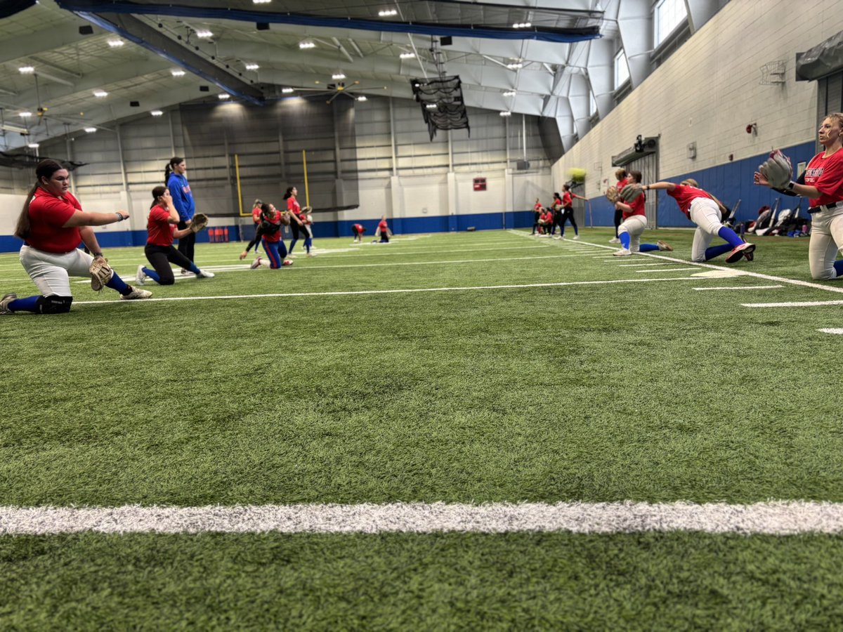 GHSMustangSB's tweet photo. Can you believe it’s already Day 7 of the 2025 softball season? 😱 Take a peek at what we’ve been getting into this past week! 🥎💪 @GCISD @GCISD_Athletics @Grapevine_HS https://t.co/qmPPYh5EiA
