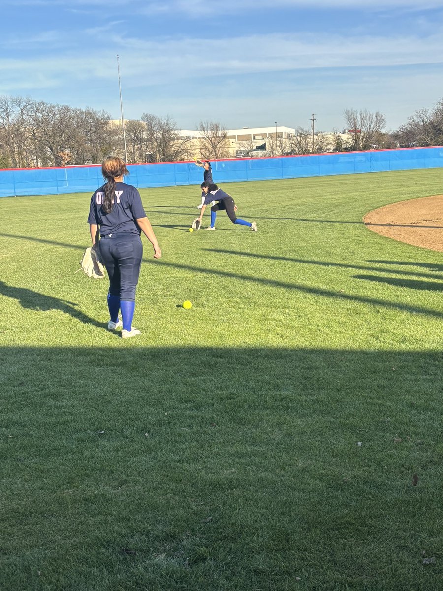 GHSMustangSB's tweet photo. Can you believe it’s already Day 7 of the 2025 softball season? 😱 Take a peek at what we’ve been getting into this past week! 🥎💪 @GCISD @GCISD_Athletics @Grapevine_HS https://t.co/qmPPYh5EiA