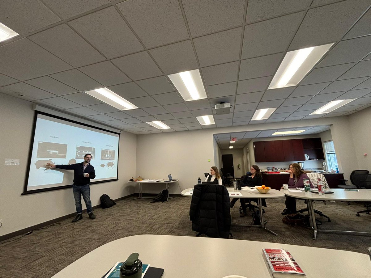 On January 15, ProteinMB's Consortium of Food Processors gathered to discuss defining and measuring sustainability. 

Thank you to our industry leaders, Bothwell Cheese Inc., Fresh Water Fish Market., HyLife, Manitoba Harvest Hemp Foods and The Progressive Group of Companies.