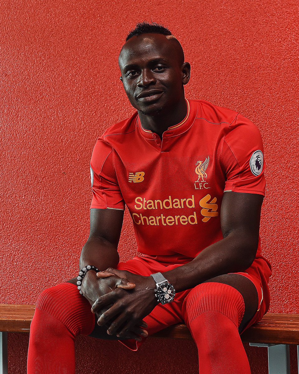 luizgcm18's tweet photo. Sadio Mané abriu o jogo sobre a final do Mundial de Clubes de 2019, contra o Flamengo:

“Para ser honesto, eu fiquei surpreso com a maneira como sofremos. Porque normalmente na Europa nós jogávamos fazendo pressão, ficávamos com a bola quase o tempo todo. Mas, contra o Flamengo, nós tivemos sorte. Porque o jogo foi muito forte, foi muito bom. Às vezes, eu estava falando com o Firmino no campo, com o Salah. Porque não sabíamos o que fazer, sofremos muito.”
