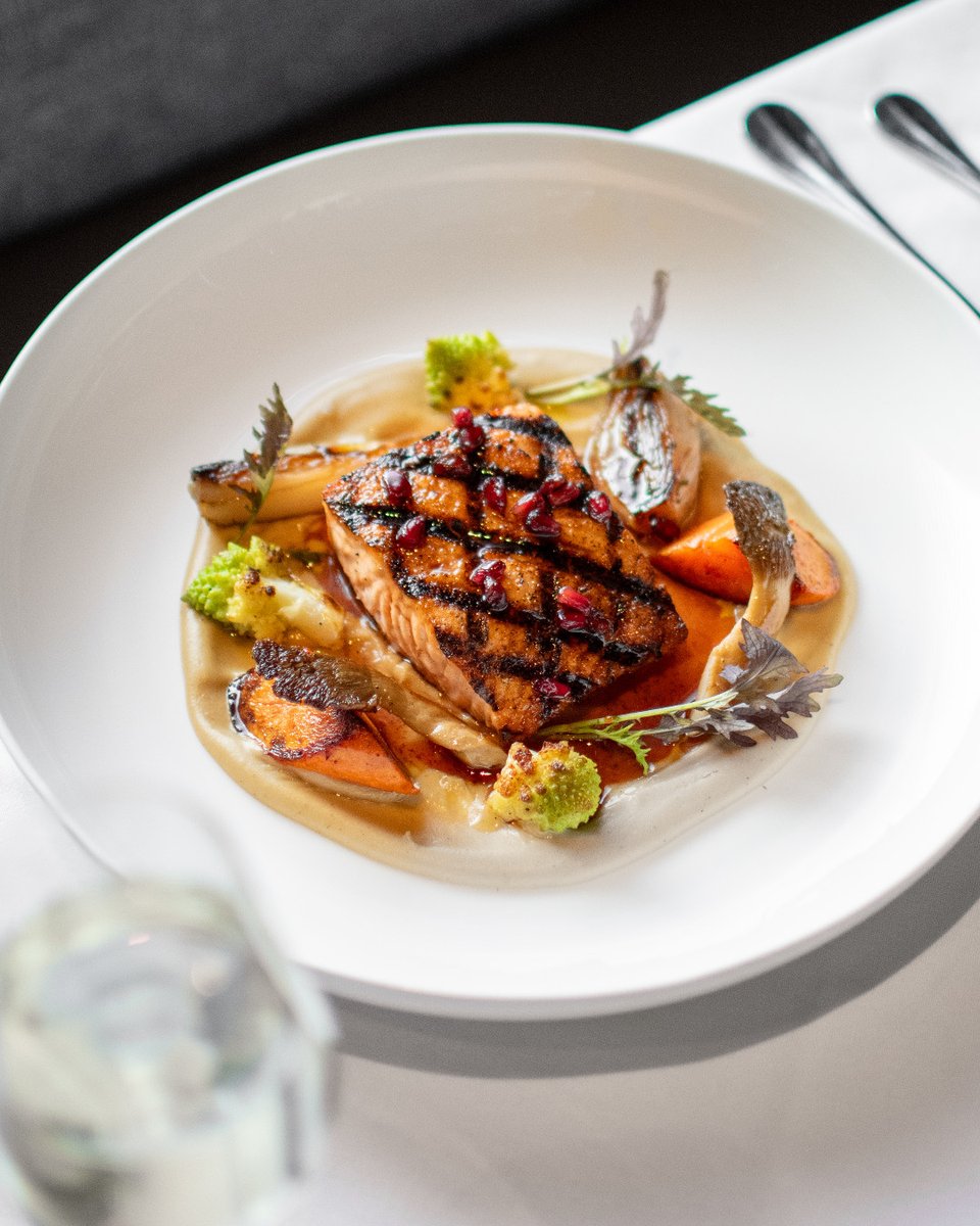 Enjoy our new seasonal Salmon preparation at Mooo Burlington: served with Chestnut Purèe, Romanesco, and Pomegranate Gastrique.