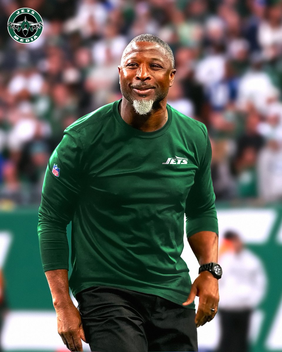 Repost this if you want Aaron Glenn to be the next Head Coach of the New York Jets 👀 🔥 #JetUp
