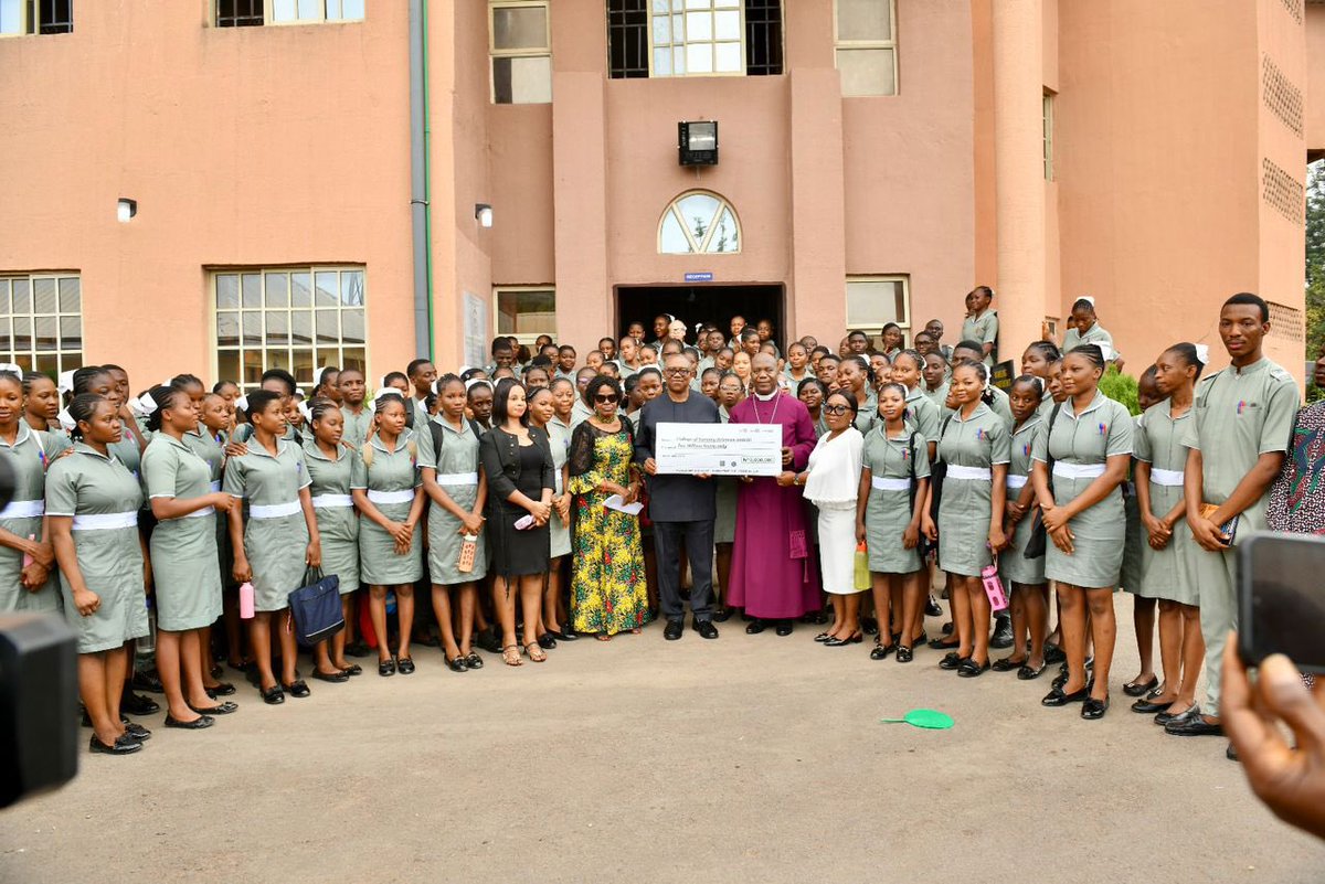 drkenon2's tweet photo. Peter Obi is very committed to improving the lives of Nigerian youths. He has been consistently promoting good education, good governance &amp; overall human development through his support. This is the kind of person we need as president. LET’S COLLECTIVELY SUPPORT HIM FOR 2027. https://t.co/iynHowjhPG
