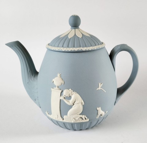 nivagcollects's tweet photo. looking to increase your #wedgwood #blue #jasperware collection we have a great range of stock click though the link - combine postage and packaging
https://t.co/cJo0gjLvKu
any would make a fantastic #gift #giftidea https://t.co/B7HwD92Ook