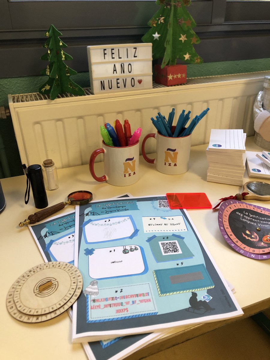 besse_jerome's tweet photo. Formation interlangues #EAFC_Nice @AcademieNice sur la ludopédagogie 🧩 avec @gemagapa🧠
Le plaisir du présentiel et de la dynamique de groupe pour échanger 🤝 et créer ⚙️ de manière collaborative !
🙏 aux participantes pour leur enthousiasme !
🙏 @Clg_MatisseNice pour l���accueil https://t.co/rF3gHLqI1k