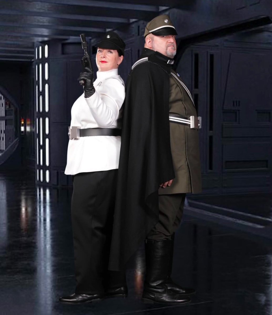 Long live the Empire!

ID-68123 and ID-51069 from German Garrison

#501st #501stLegion #StarWars #ImperialOfficer #ImperialOfficerCorps #IOC #CommandantJayholdBeehaz #firebirdsioc #DutyHonorEmpire #BadGuysDoingGood #BadGirlsDoingGreat

📸: cosbase