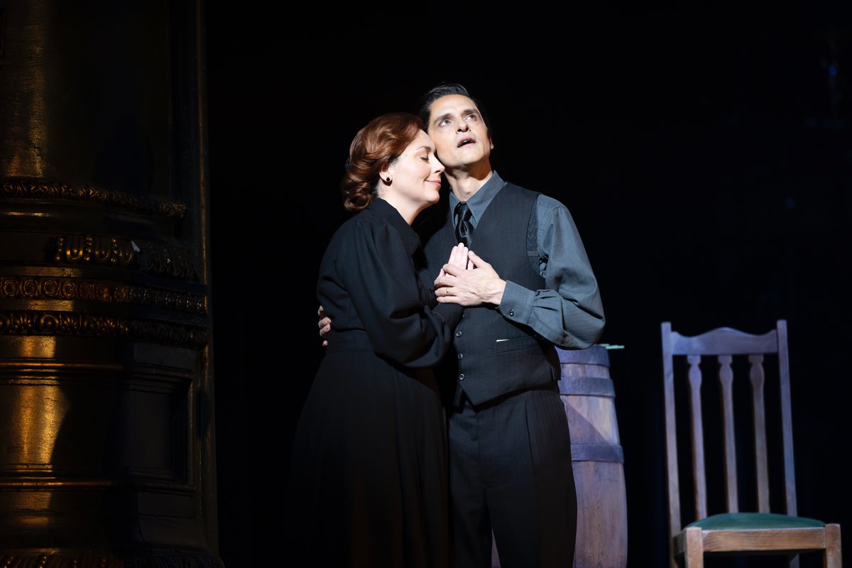 The Kurt Weill Foundation for Music (@kurtweillfndn) on Twitter photo 📣 The big night is here! This evening, <a href="/Opera_North/">Opera North</a>'s much-anticipated production of LOVE LIFE opens at the Leeds Grand Theatre in Leeds, UK.
📸: “Here I’ll Stay.” Sam (<a href="/qdelang/">Quirijn de Lang</a>) and Susan (Stephanie Corley) on the cusp of their relationship’s journey through time.
#kurtweill 📣 The big night is here! This evening, <a href="/Opera_North/">Opera North</a>'s much-anticipated production of LOVE LIFE opens at the Leeds Grand Theatre in Leeds, UK.
📸: “Here I’ll Stay.” Sam (<a href="/qdelang/">Quirijn de Lang</a>) and Susan (Stephanie Corley) on the cusp of their relationship’s journey through time.
#kurtweill