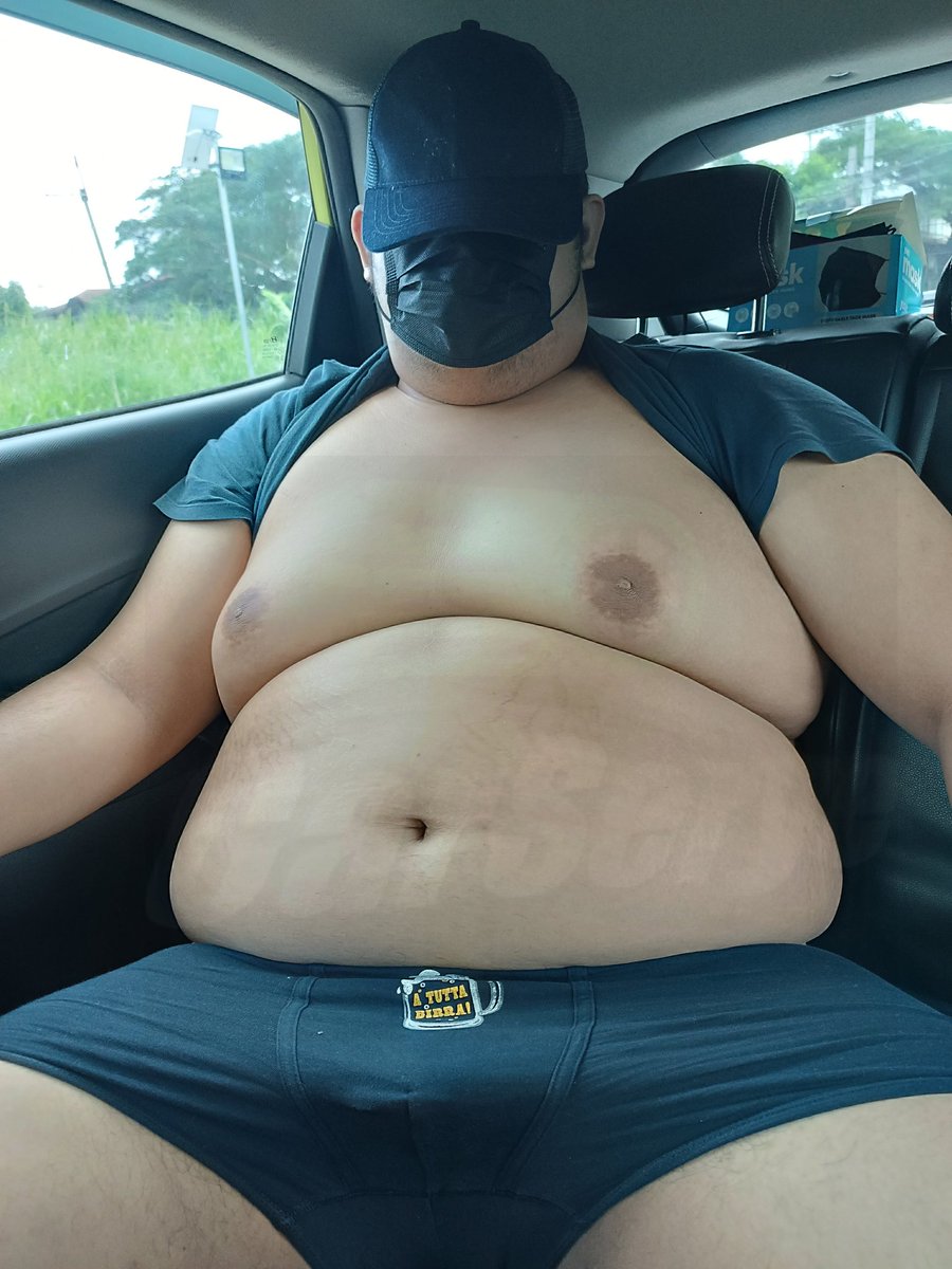 carserye's tweet photo. #CarSerye Guy No.239 - Third Session na ito ni 22-year-old Chubby Balikbayan from Bulacan. Fresh from Europe, agad siyang nag-message upang makipagkita sa Marilao. Nag-lose siya ng timbang at medyo humaba ang kanyang burat. Libog ba libog kaya nilabasan agad ng masaganang tamod! https://t.co/YzXAdlW7F3
