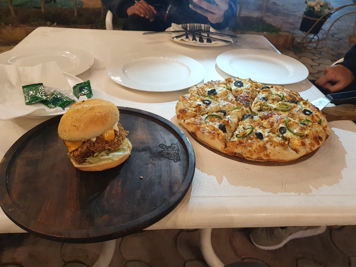 Well:
#Food #burgerpoint #BurakTozkoparan #twitterwrapped2024 #foody