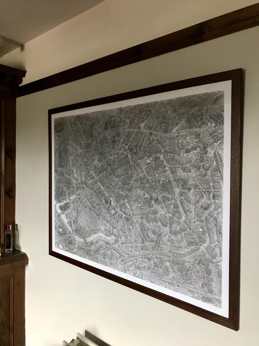 <a href="/Sketchnthecity/">𝕊𝕜𝕖𝕥𝕔𝕙</a> These two frames must also be added to the classy list!